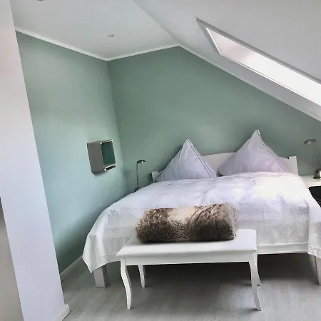 Apartment Hus Inne Suenn *
