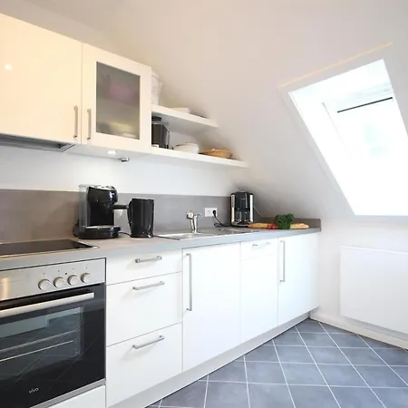 Apartment Hus Inne Suenn *